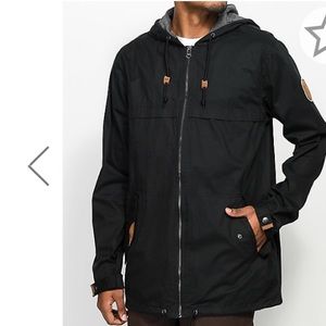 Dravus Water-resistant Windbreaker  M